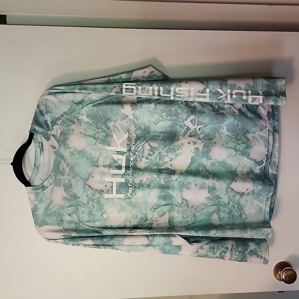 Huk Fishing Shirt